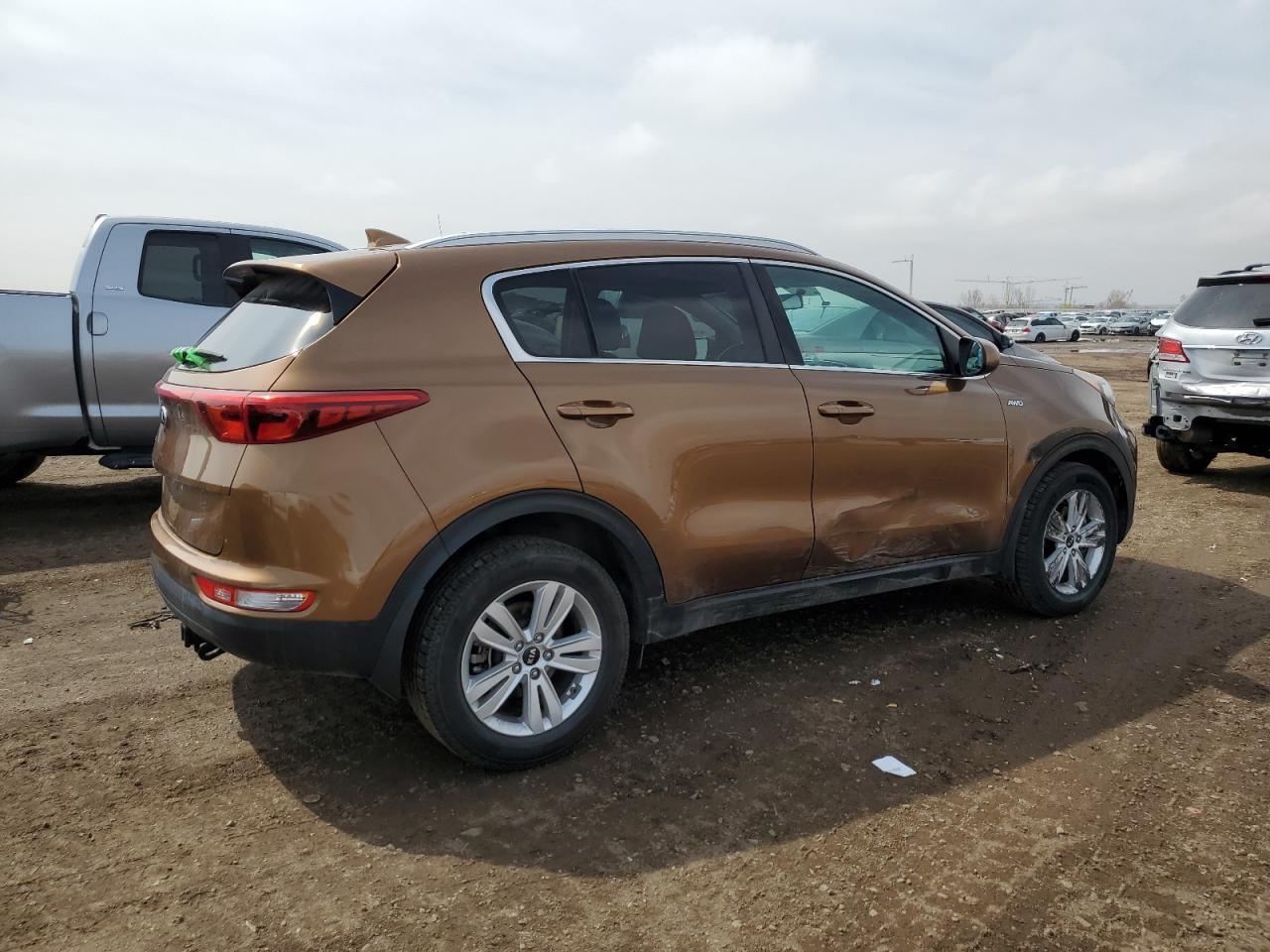 2017 KIA SPORTAGE L - Image 3