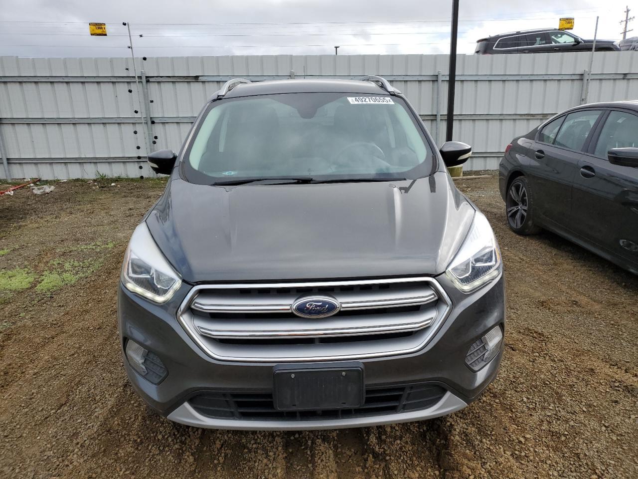 2017 FORD ESCAPE TIT - Image 5