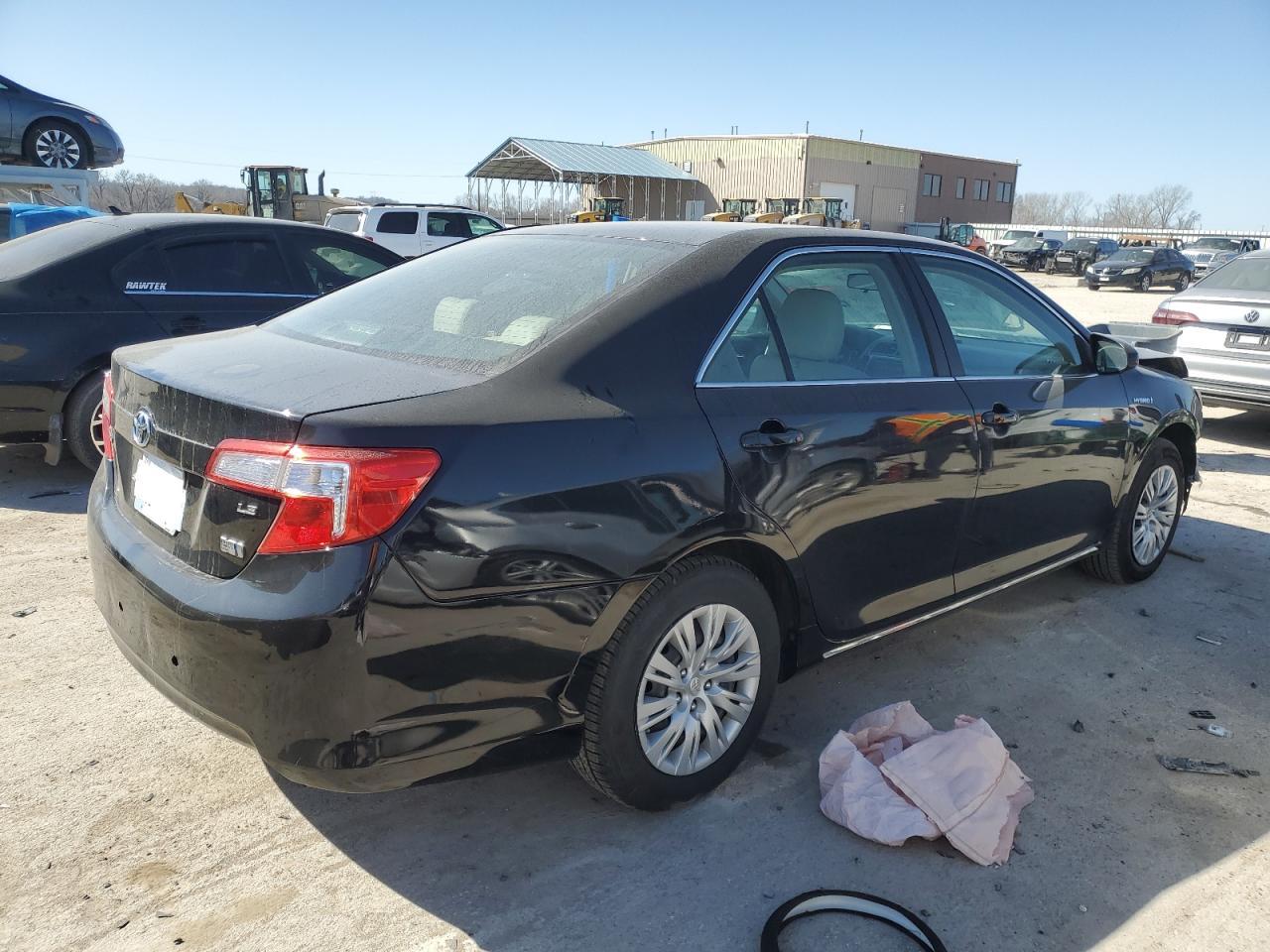 2012 TOYOTA CAMRY HYBR - Image 3