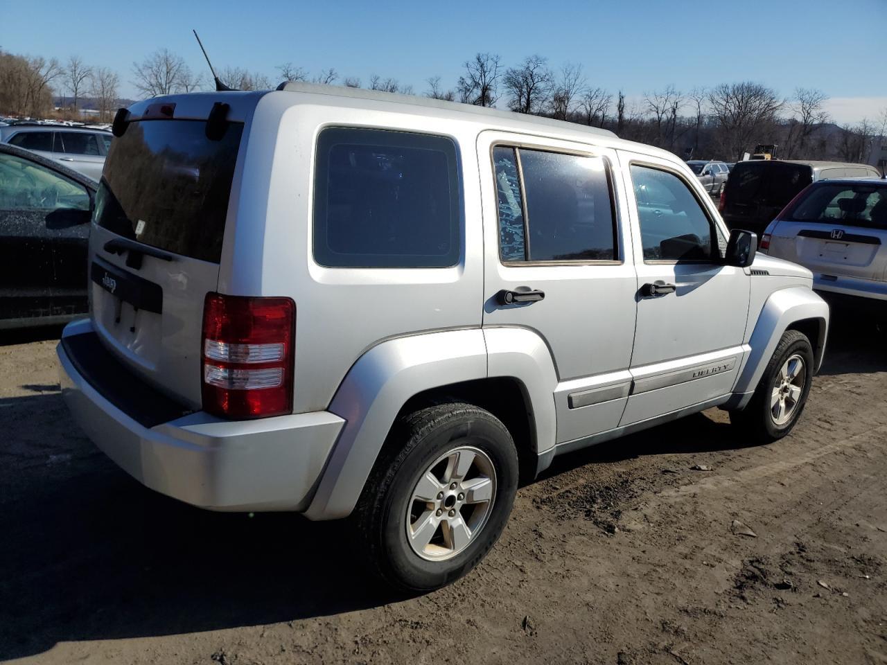 2012 JEEP LIBERTY SP - Image 3