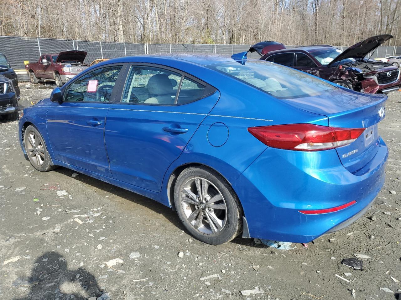 2017 HYUNDAI ELANTRA SE - Image 2