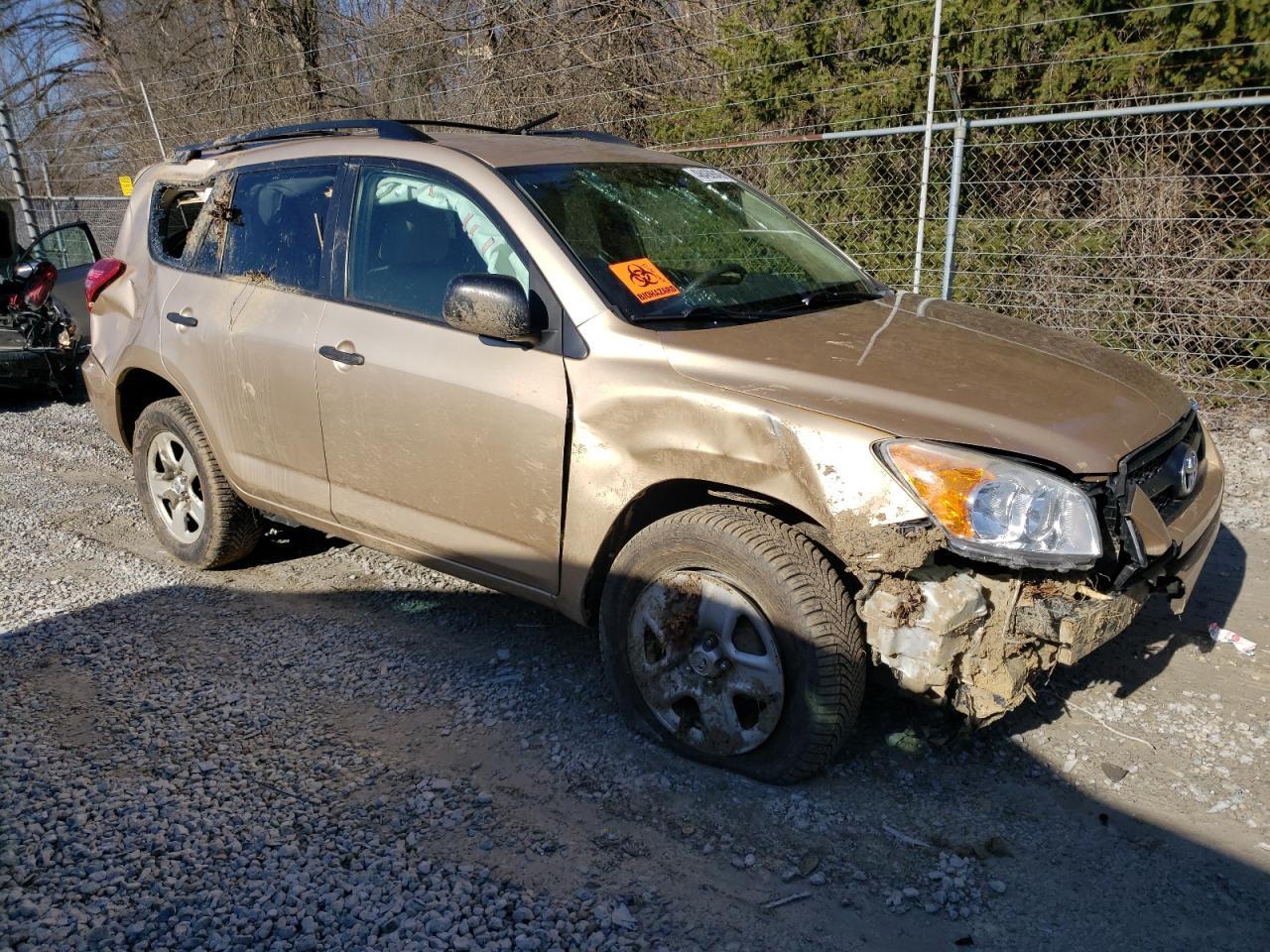 2011 TOYOTA RAV4 - Image 4