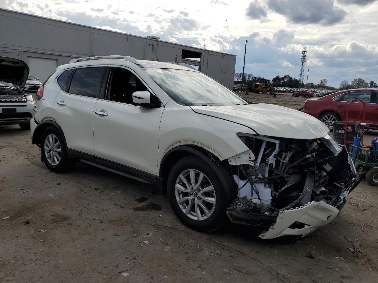 2018 NISSAN ROGUE S - Image 4