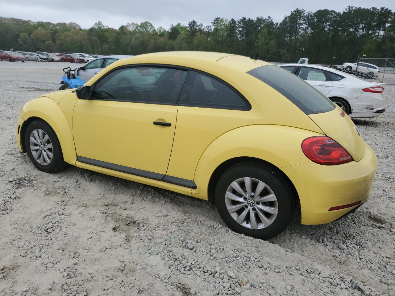 2015 VOLKSWAGEN BEETLE 1.8 - Image 2