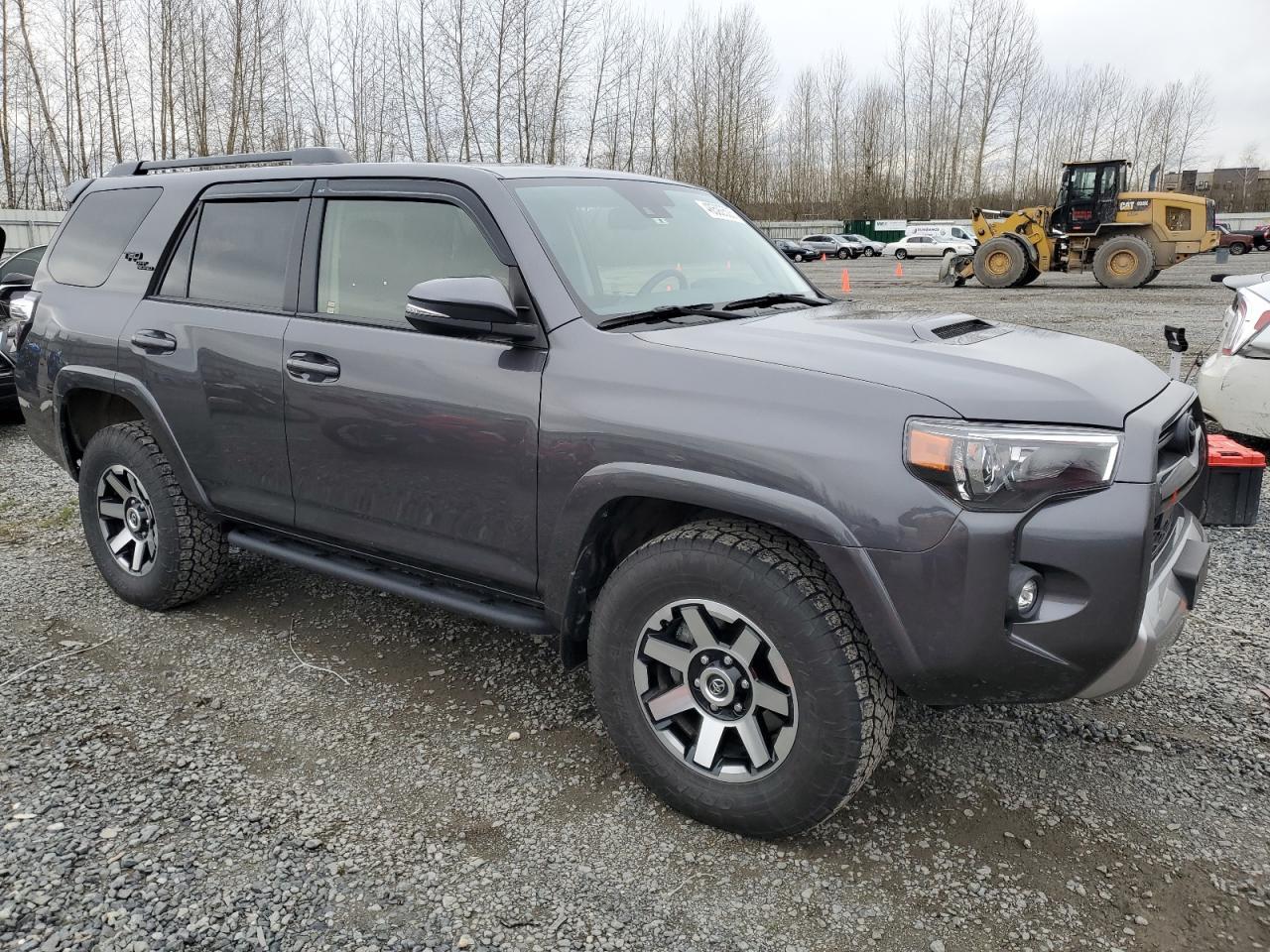 2022 TOYOTA 4RUNNER SR - Фото 4