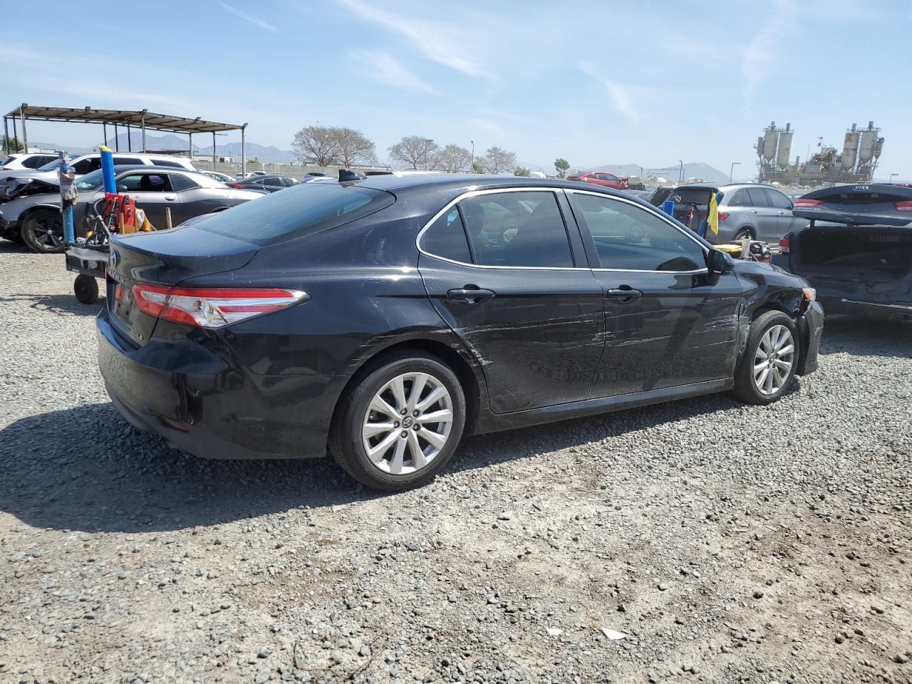 2019 TOYOTA CAMRY L - Image 3