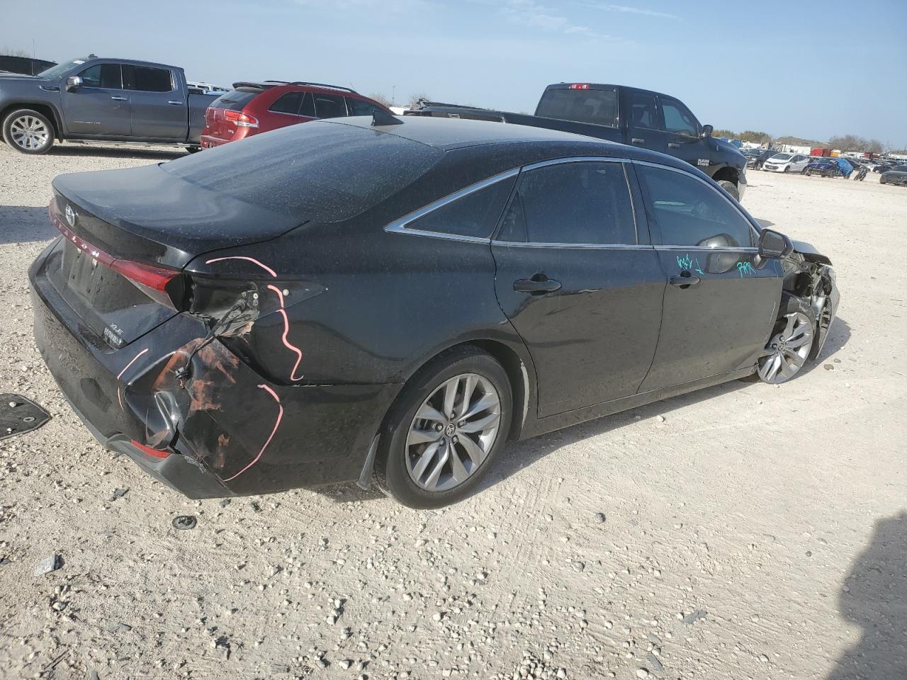 2022 TOYOTA AVALON XLE - Фото 3