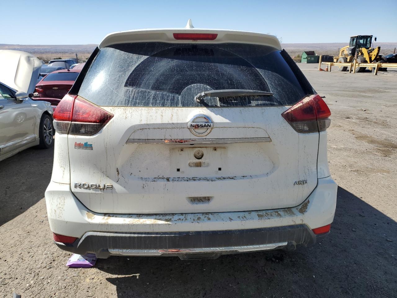 2018 NISSAN ROGUE S - Image 6