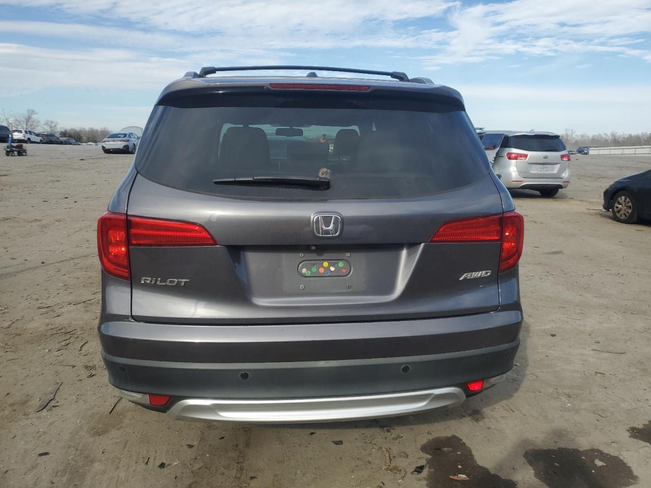2016 HONDA PILOT EXL - Image 6