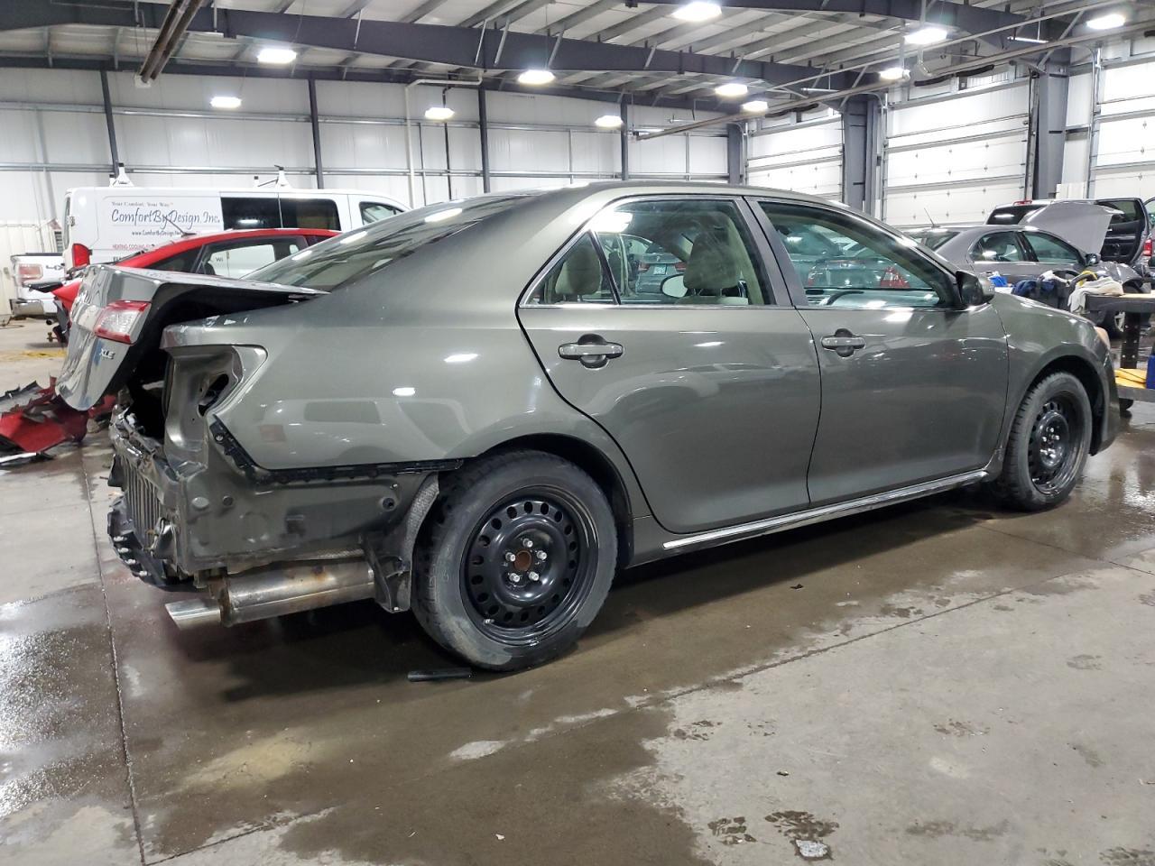 2013 TOYOTA CAMRY L - Image 3