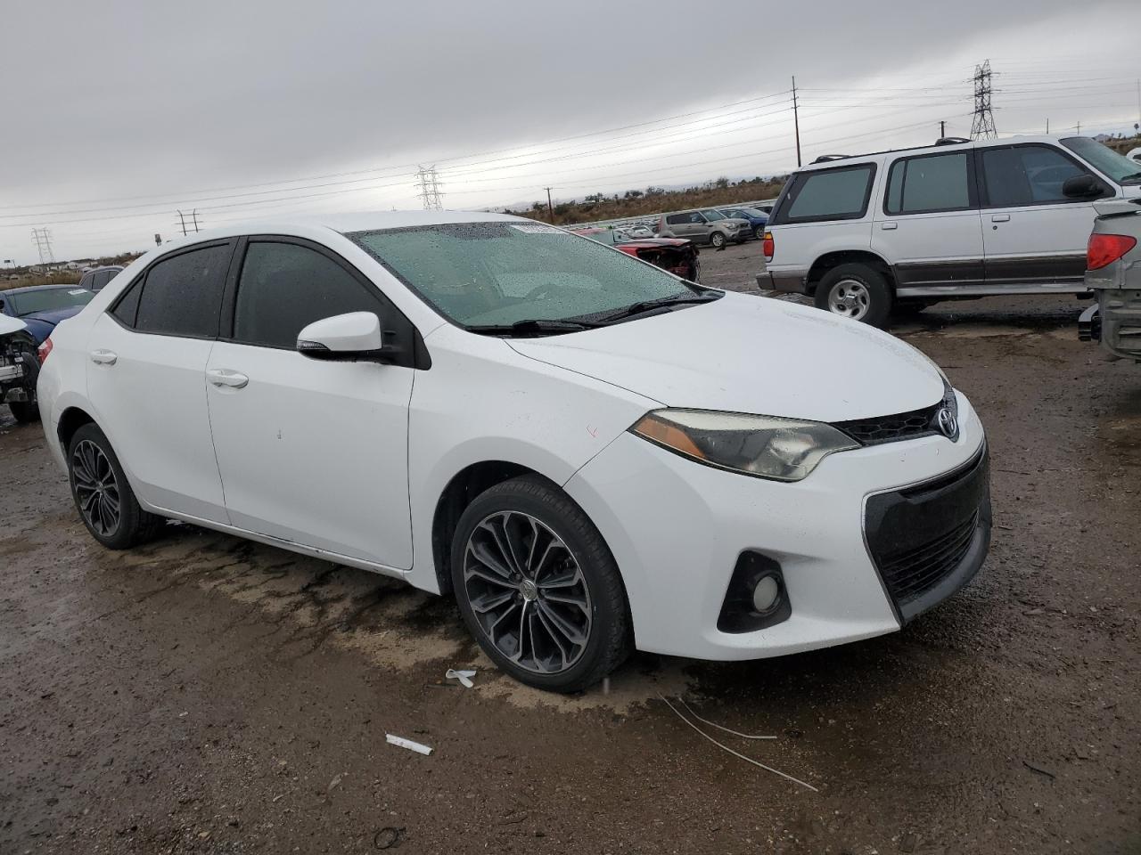 2014 TOYOTA COROLLA L - Фото 4