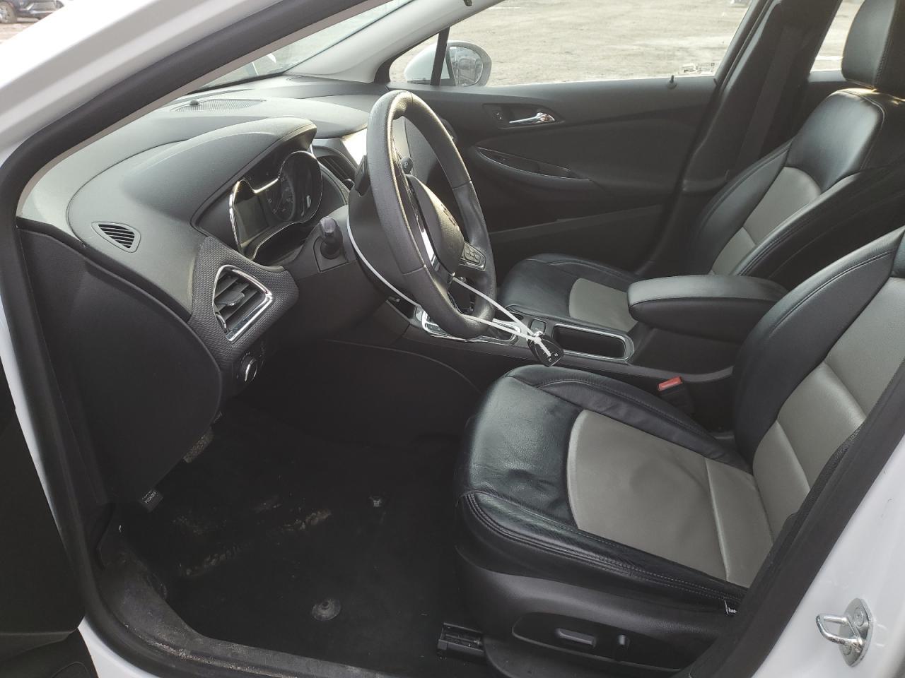 2017 CHEVROLET CRUZE LT - Image 7