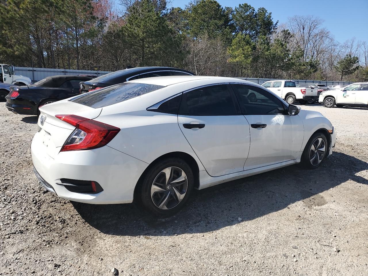 2019 HONDA CIVIC LX - Image 3