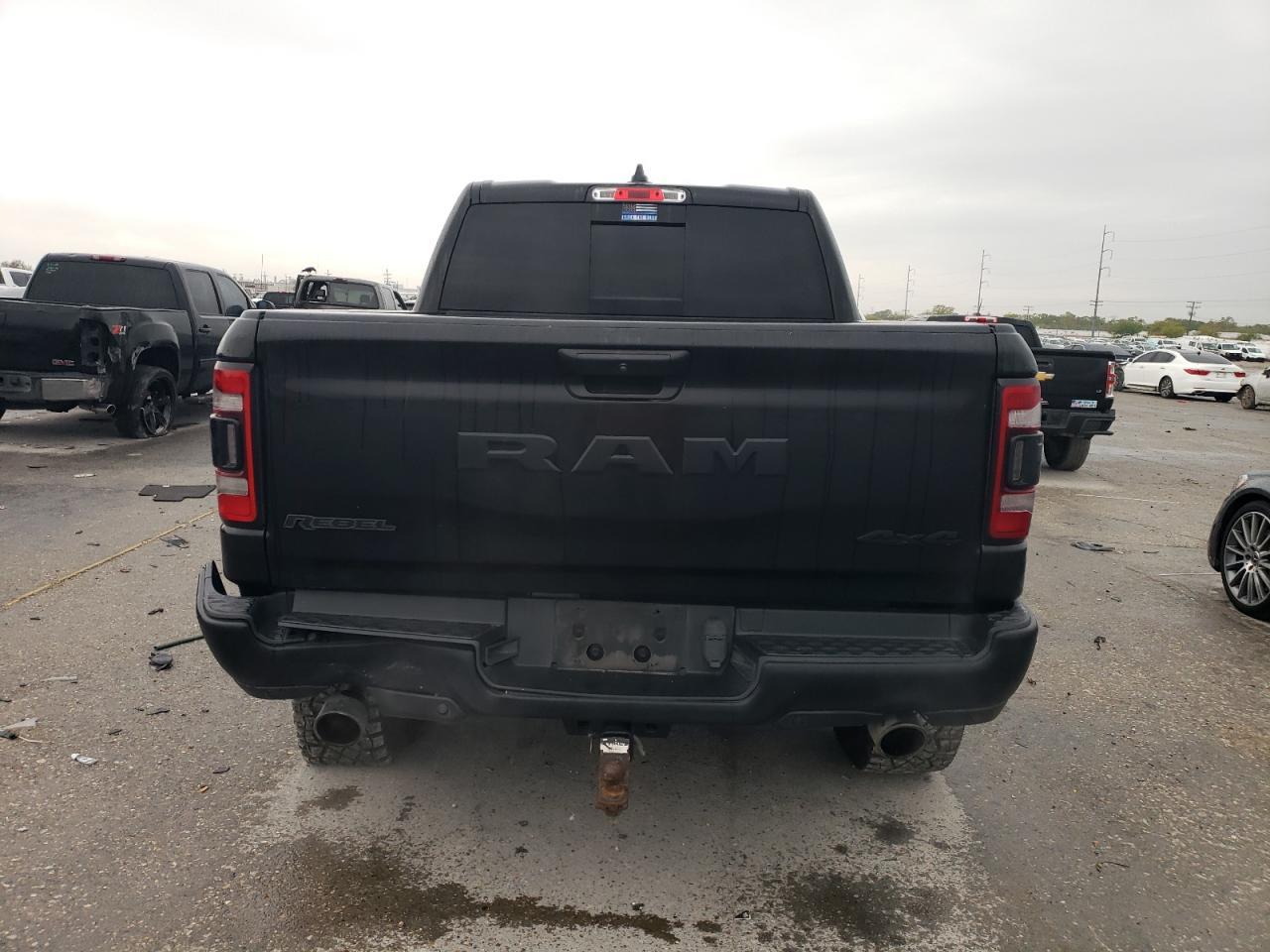 2020 RAM 1500 REBEL - Фото 6