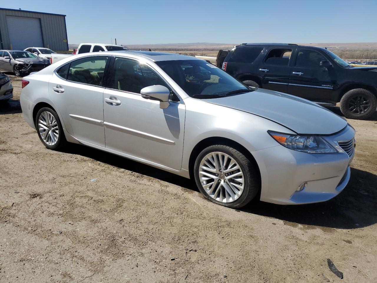 2014 LEXUS ES 350 - Image 4