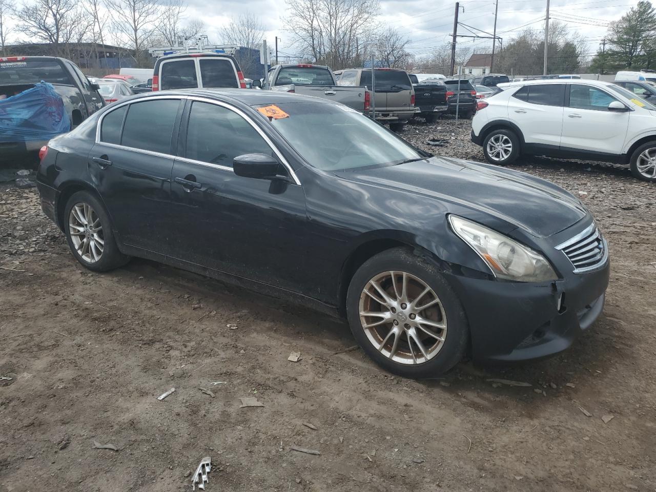 2012 INFINITI G37 - Image 4