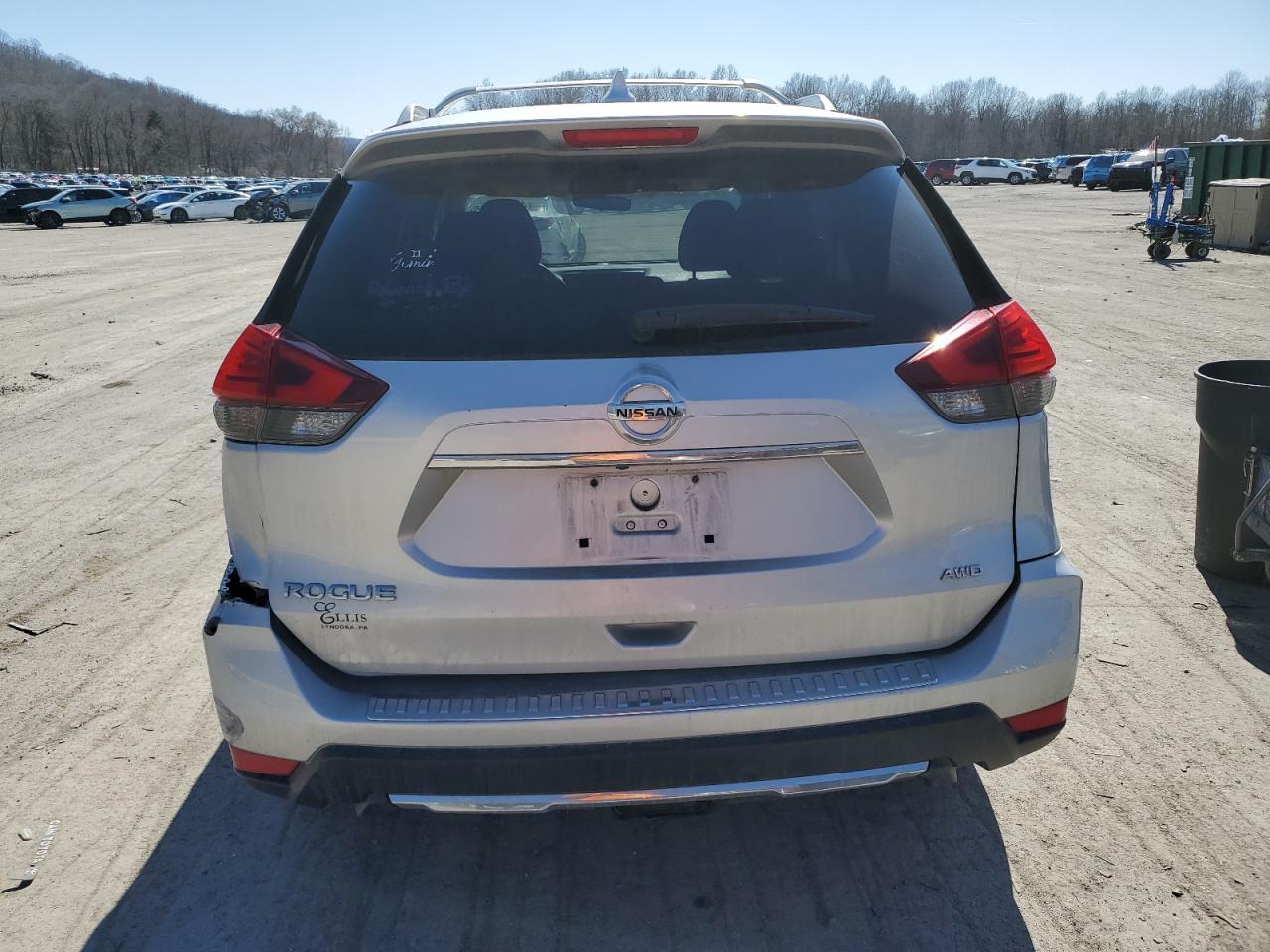 2017 NISSAN ROGUE S - Фото 6