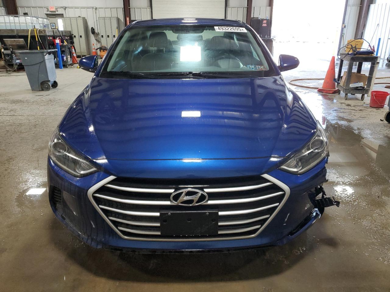 2018 HYUNDAI ELANTRA SE - Image 5