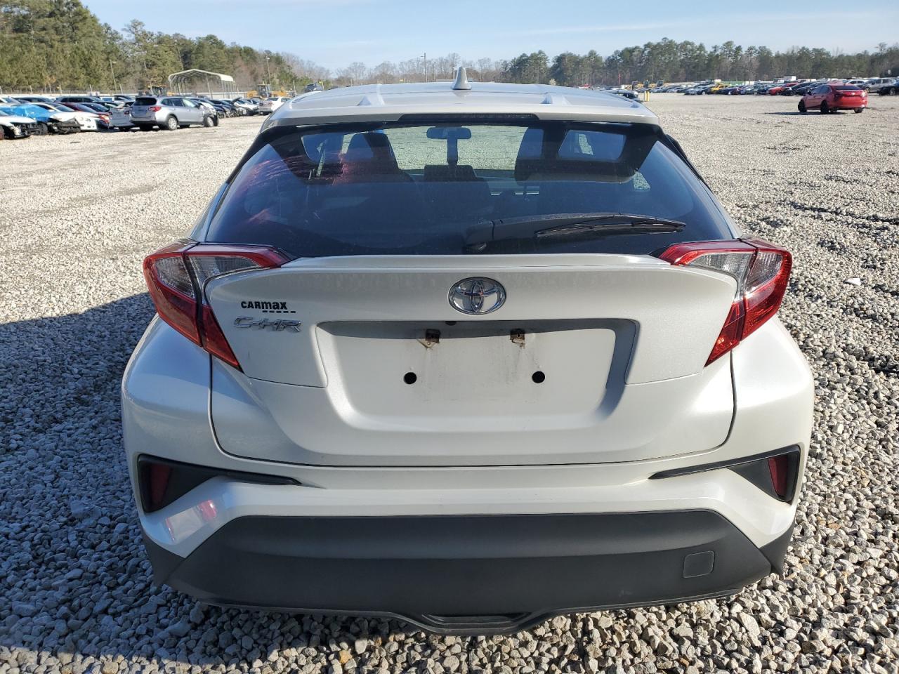 2021 TOYOTA C-HR XLE - Фото 6