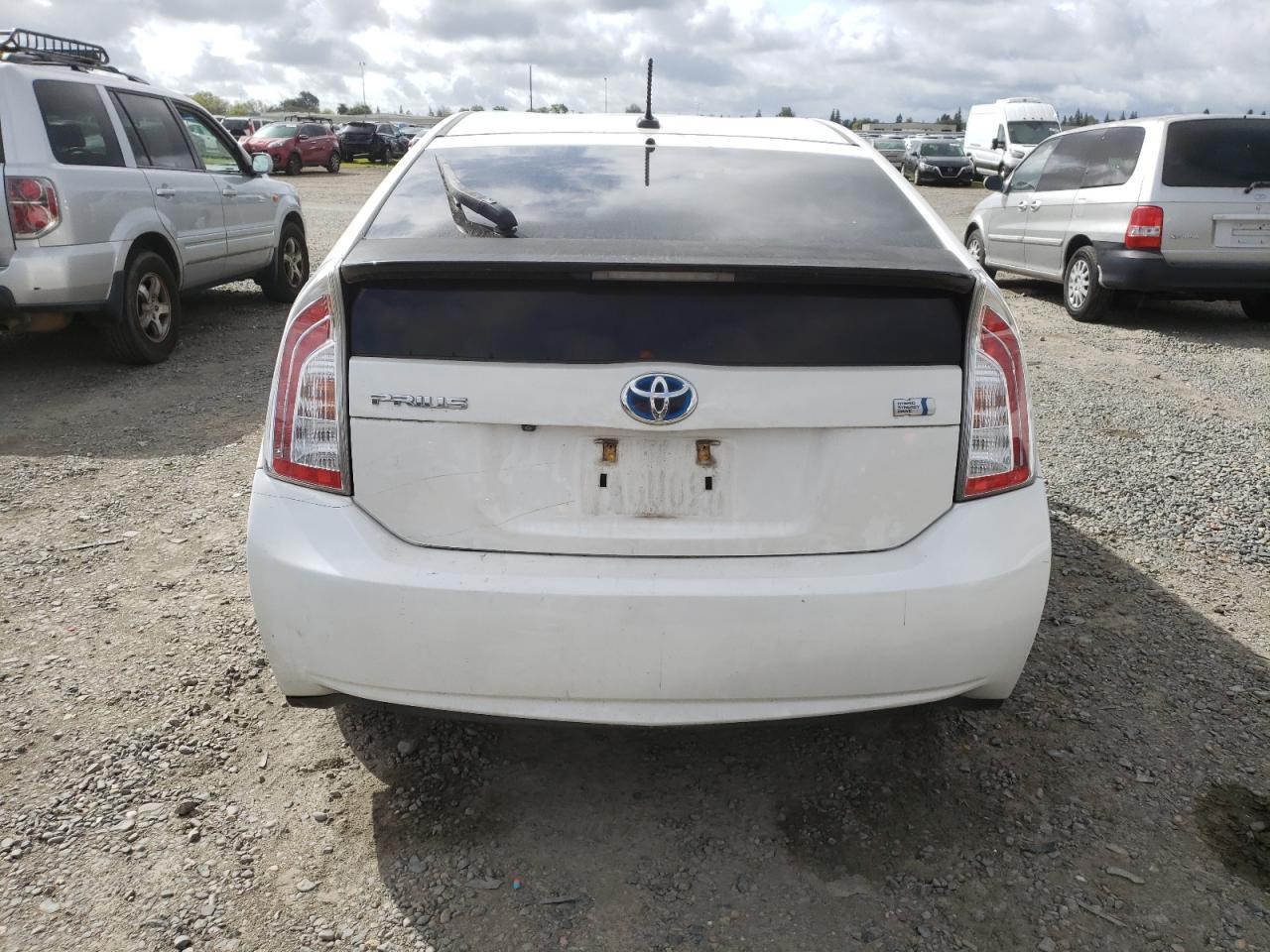 2013 TOYOTA PRIUS - Фото 6