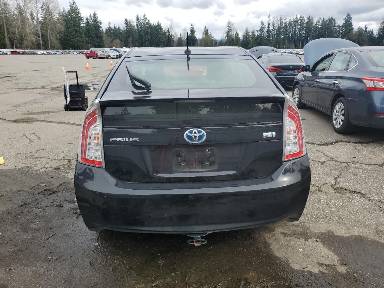 2013 TOYOTA PRIUS - Image 6