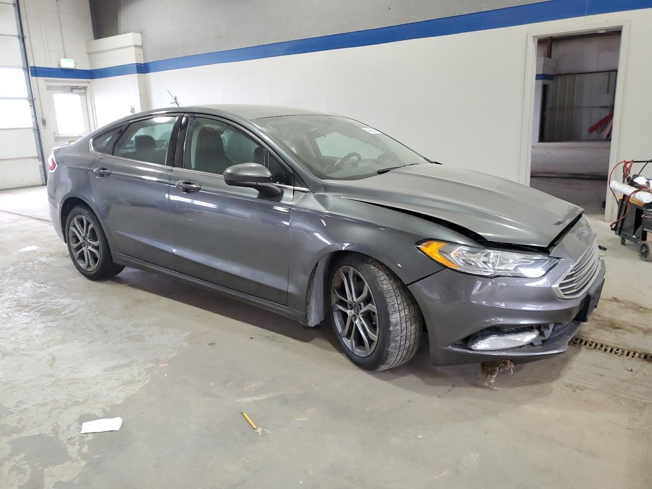 2017 FORD FUSION SE - Фото 4