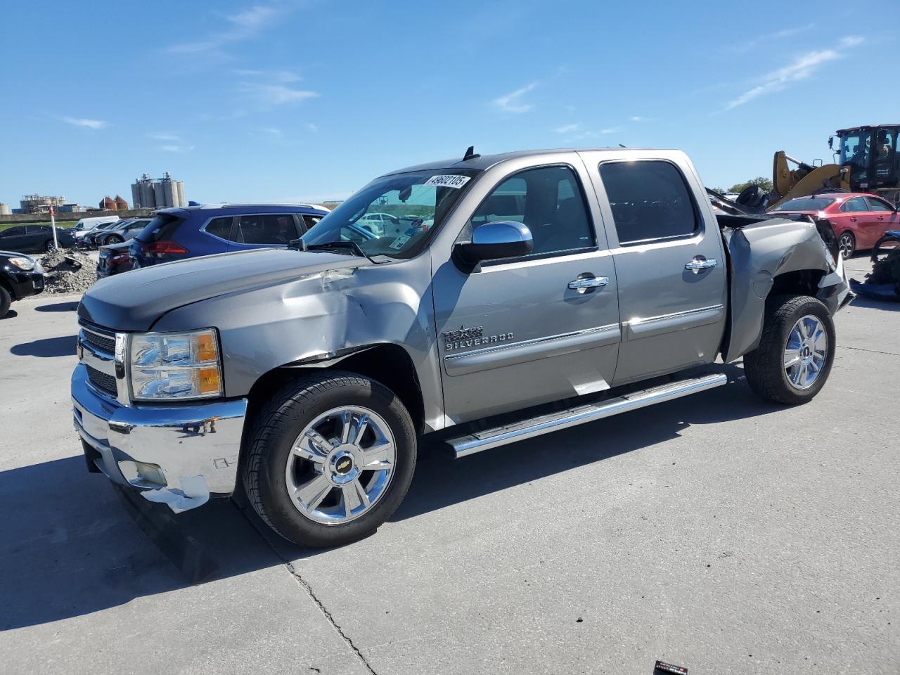 2013 CHEVROLET SILVERADO