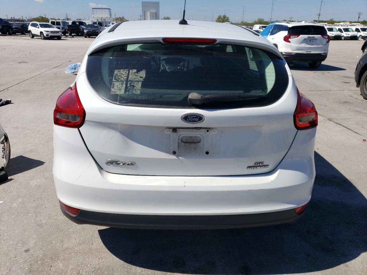 2016 FORD FOCUS SE - Фото 6