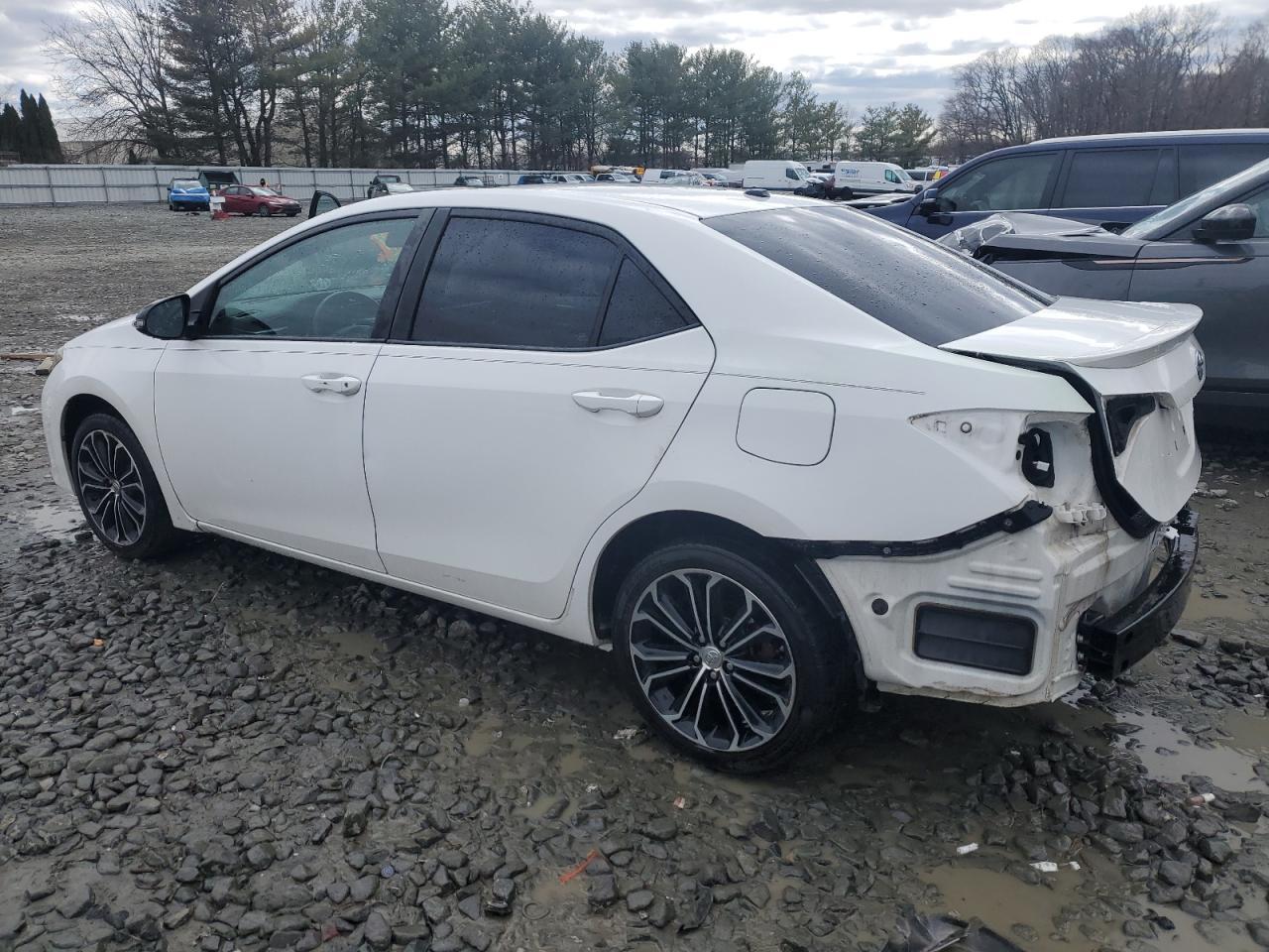 2016 TOYOTA COROLLA L - Image 2