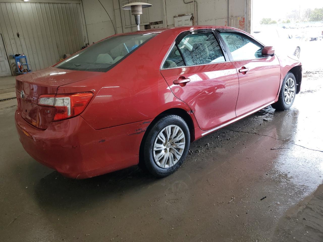 2012 TOYOTA CAMRY BASE - Фото 3