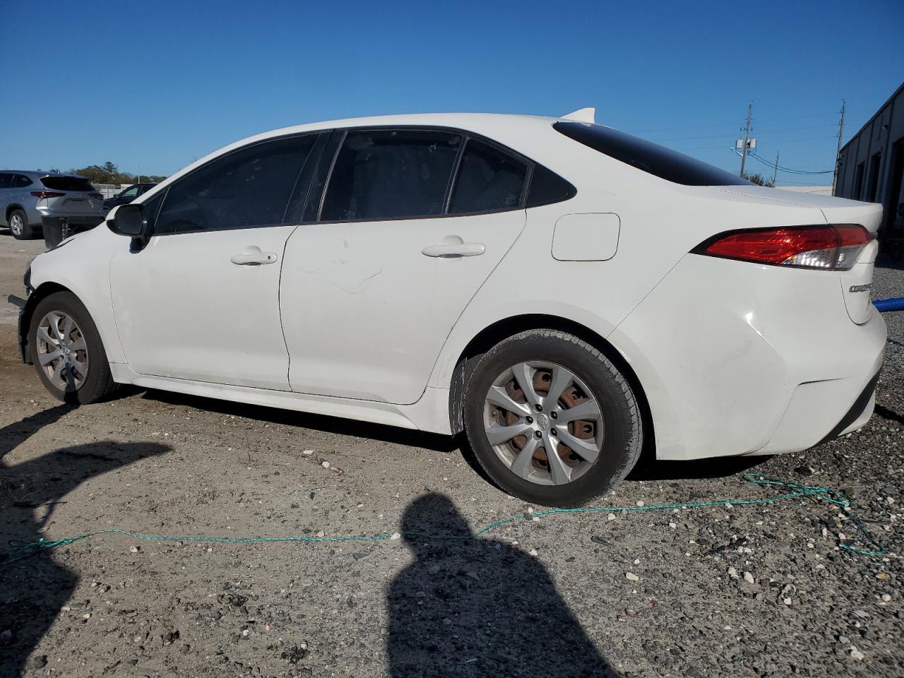 2020 TOYOTA COROLLA LE - Фото 2