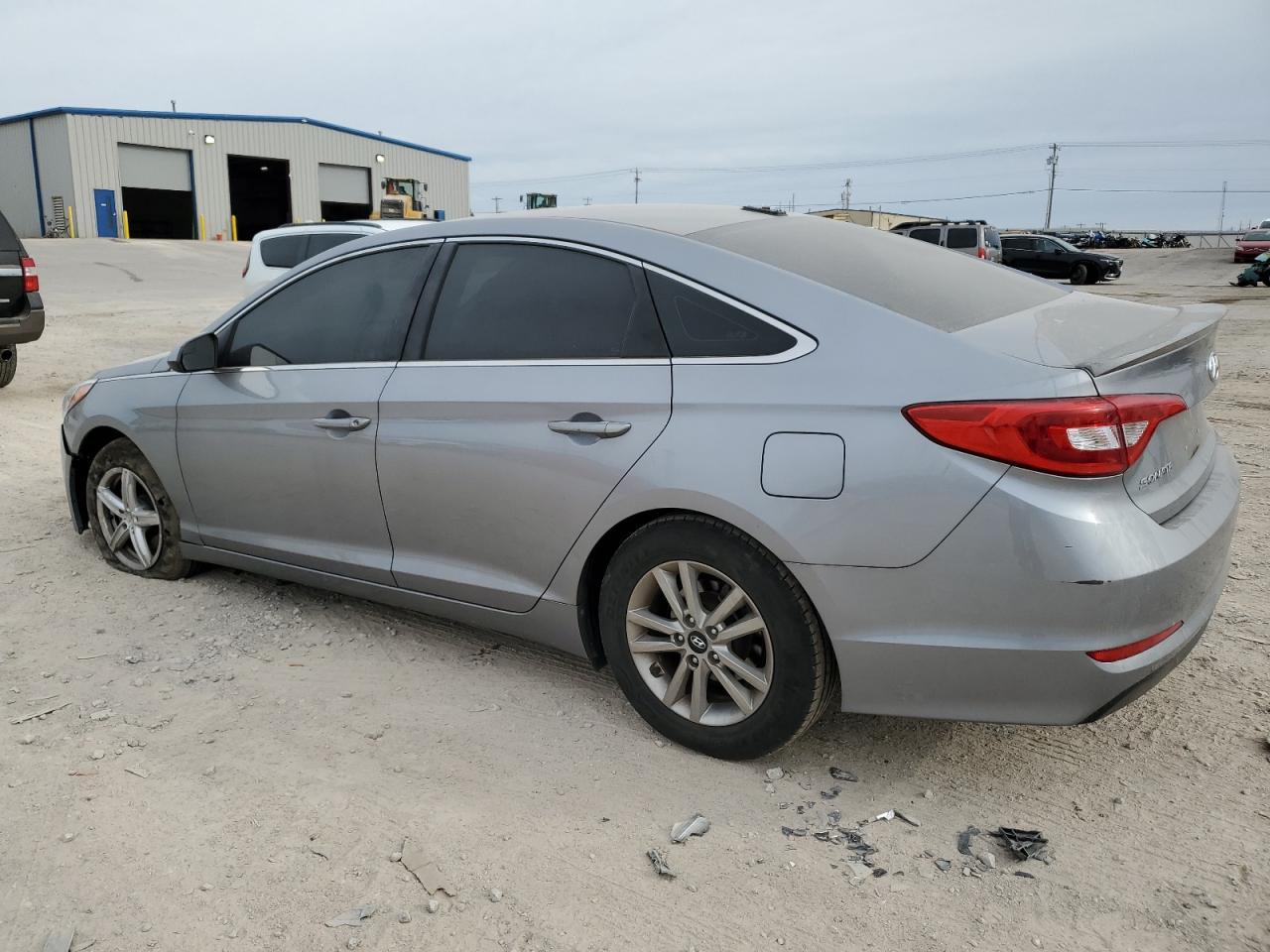 2017 HYUNDAI SONATA SE - Фото 2