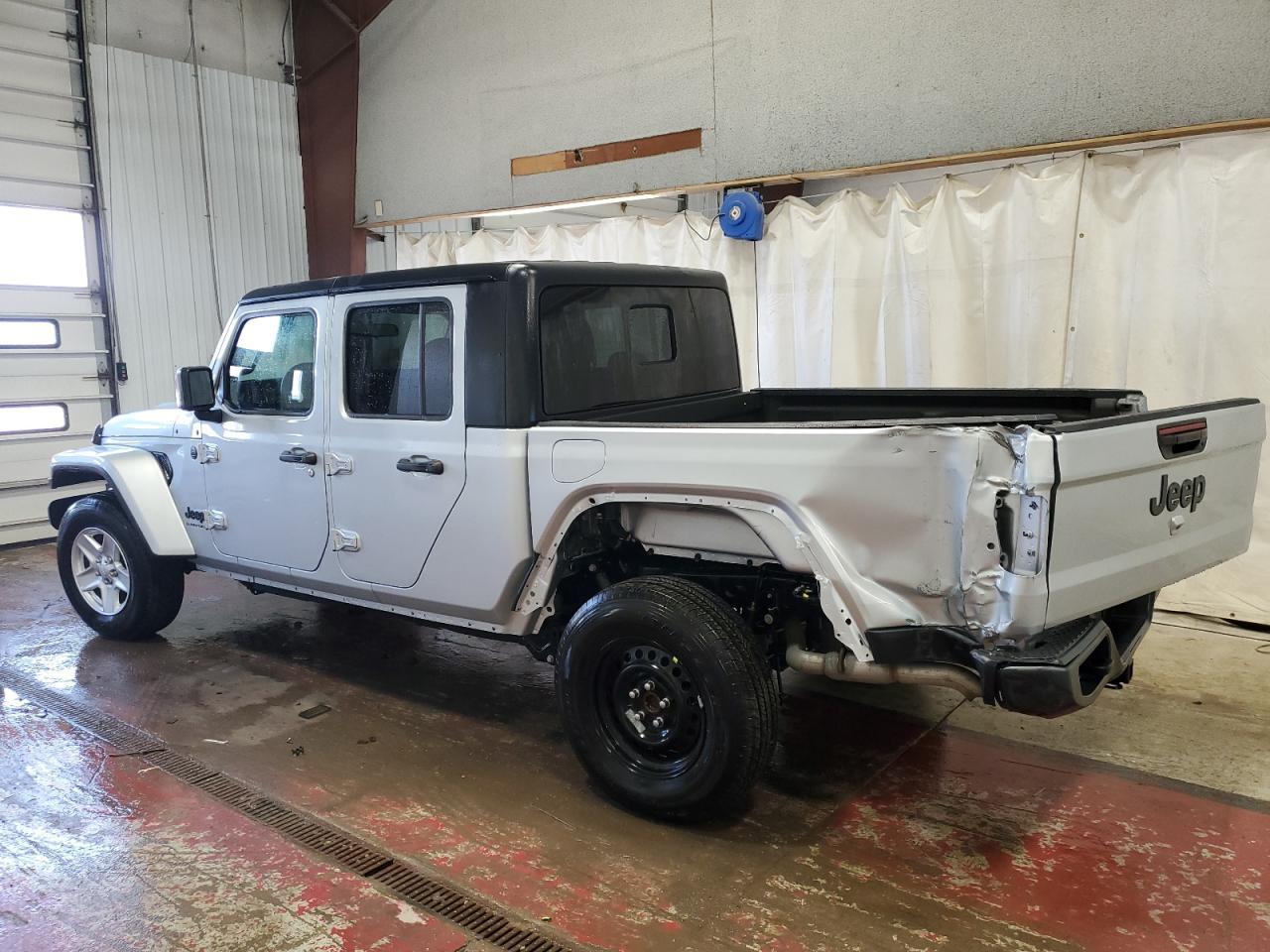 2023 JEEP GLADIATOR - Image 2