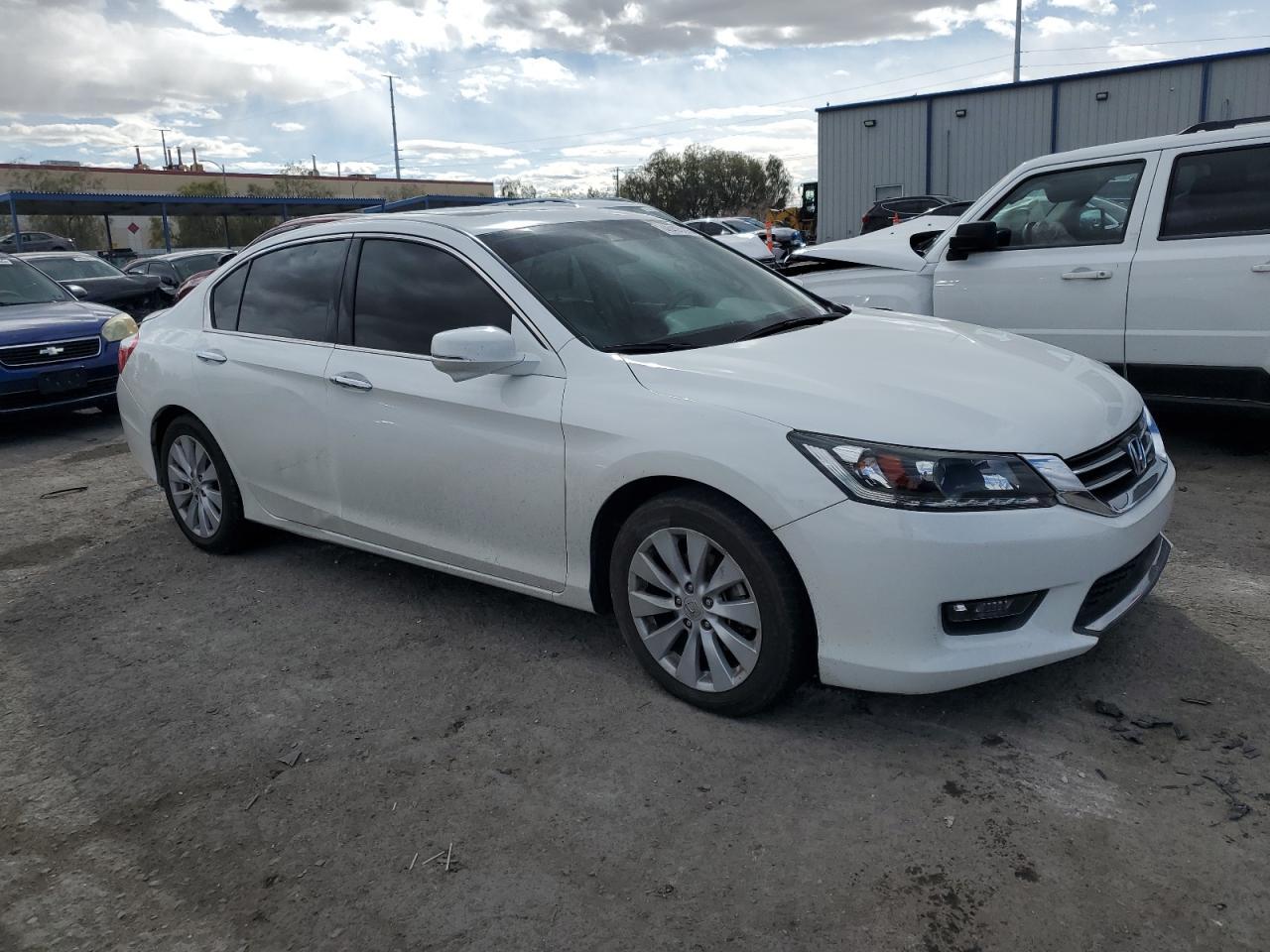 2015 HONDA ACCORD EXL - Image 4