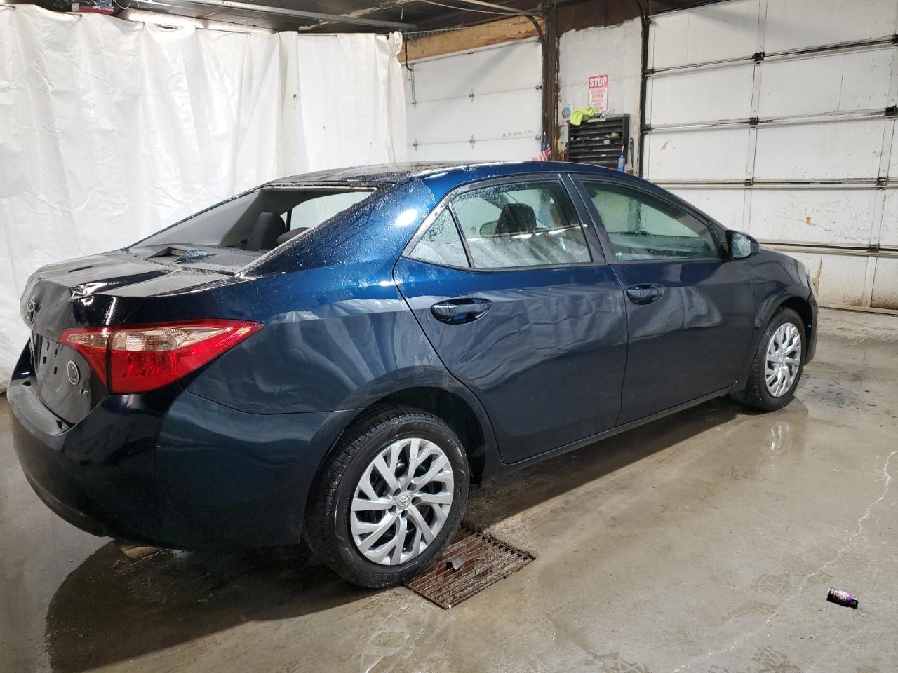 2018 TOYOTA COROLLA L - Image 3