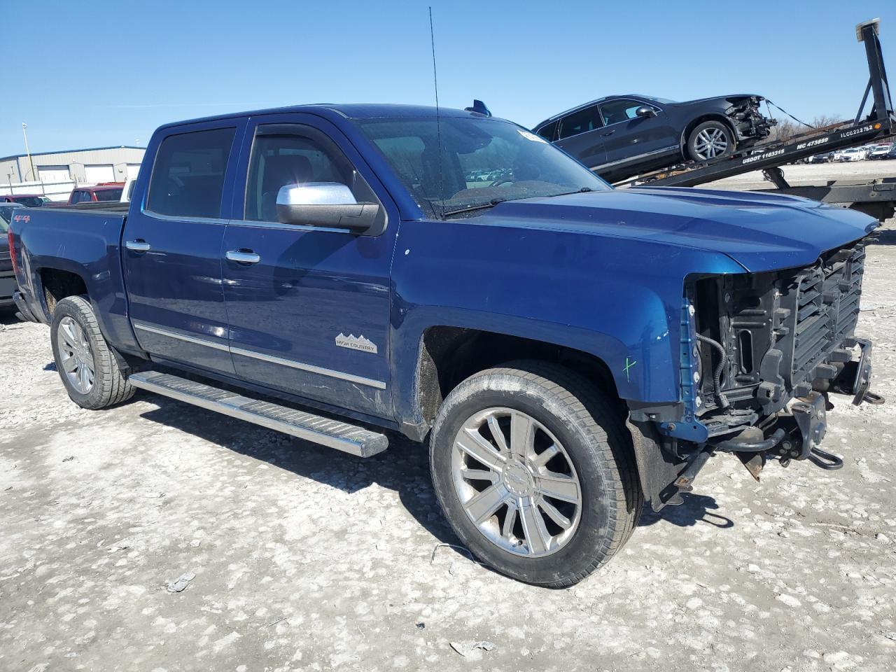 2017 CHEVROLET SILVERADO - Image 4