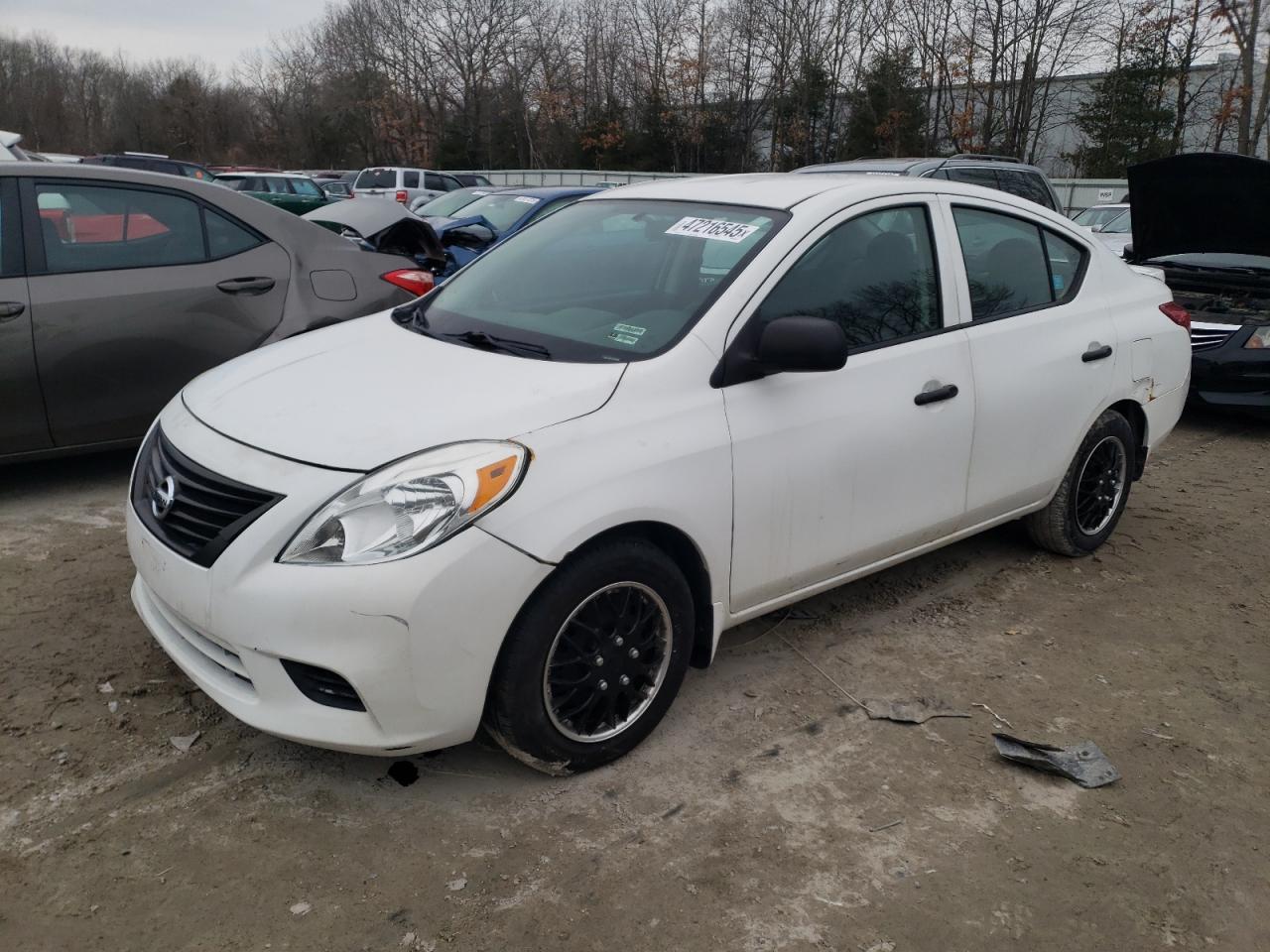 2014 NISSAN VERSA S