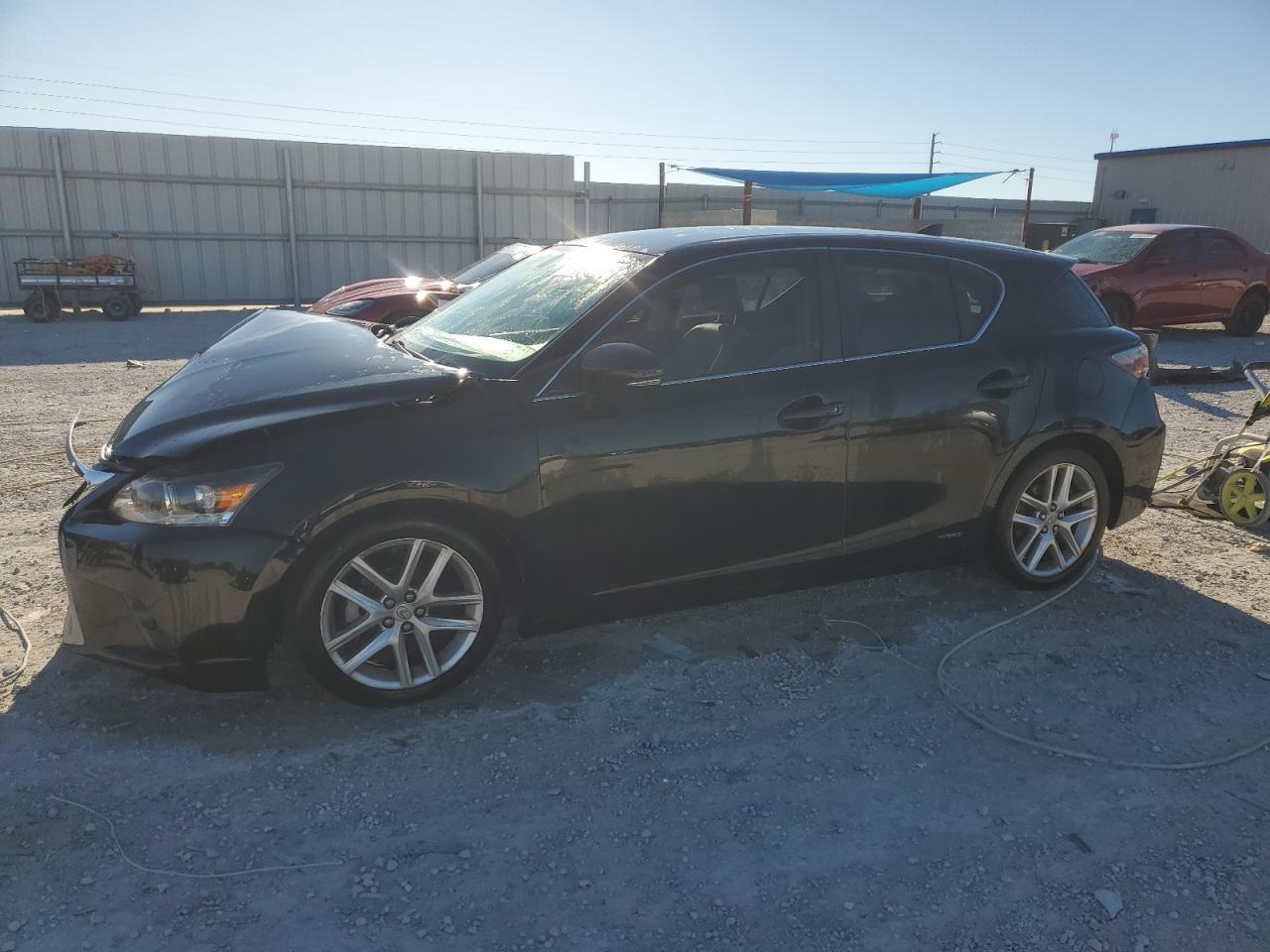 2016 LEXUS CT 200