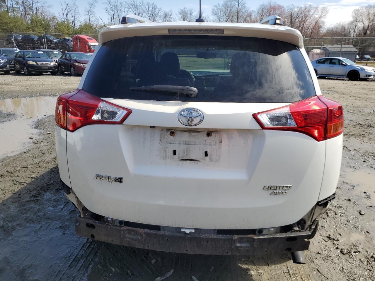 2015 TOYOTA RAV4 LIMIT - Фото 6