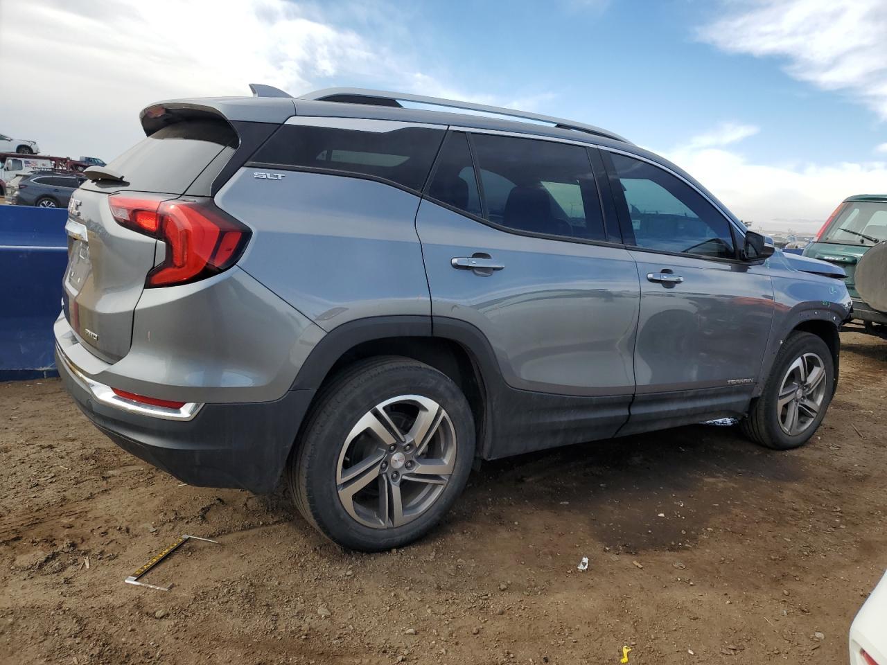 2018 GMC TERRAIN SL - Image 3