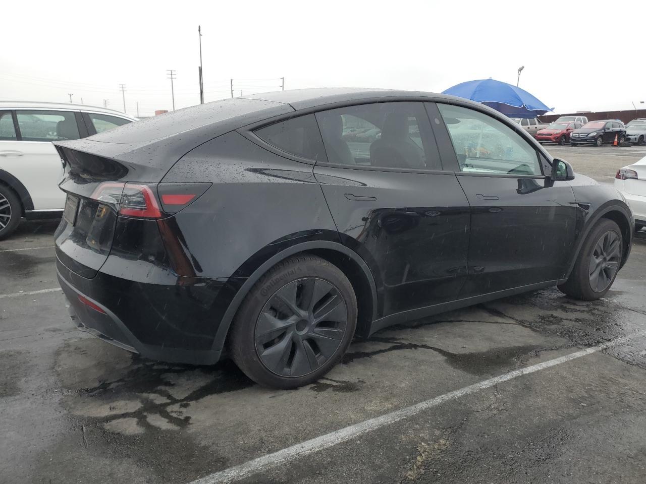 2024 TESLA MODEL Y - Image 3