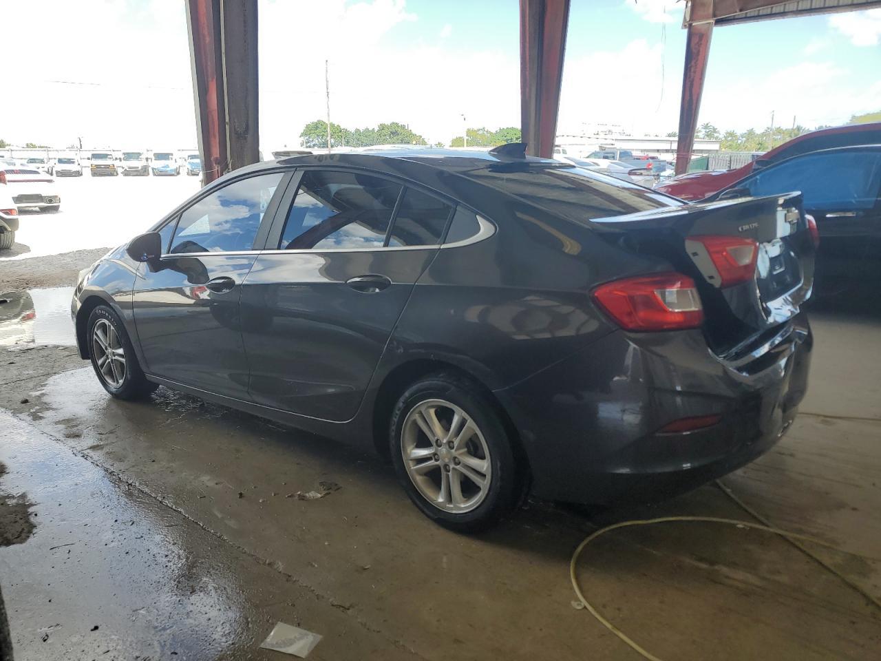 2017 CHEVROLET CRUZE LT - Image 2