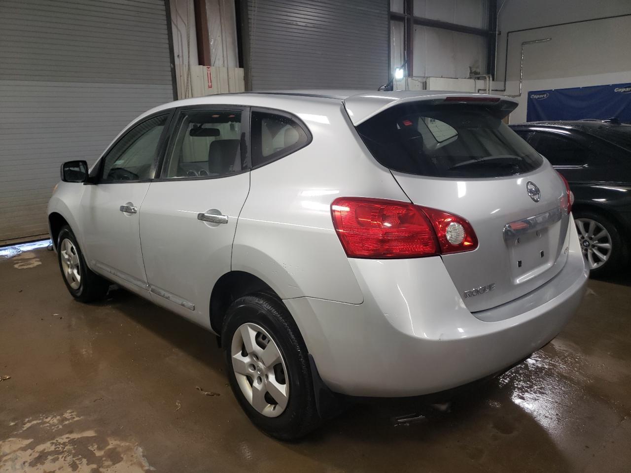 2013 NISSAN ROGUE S - Фото 2