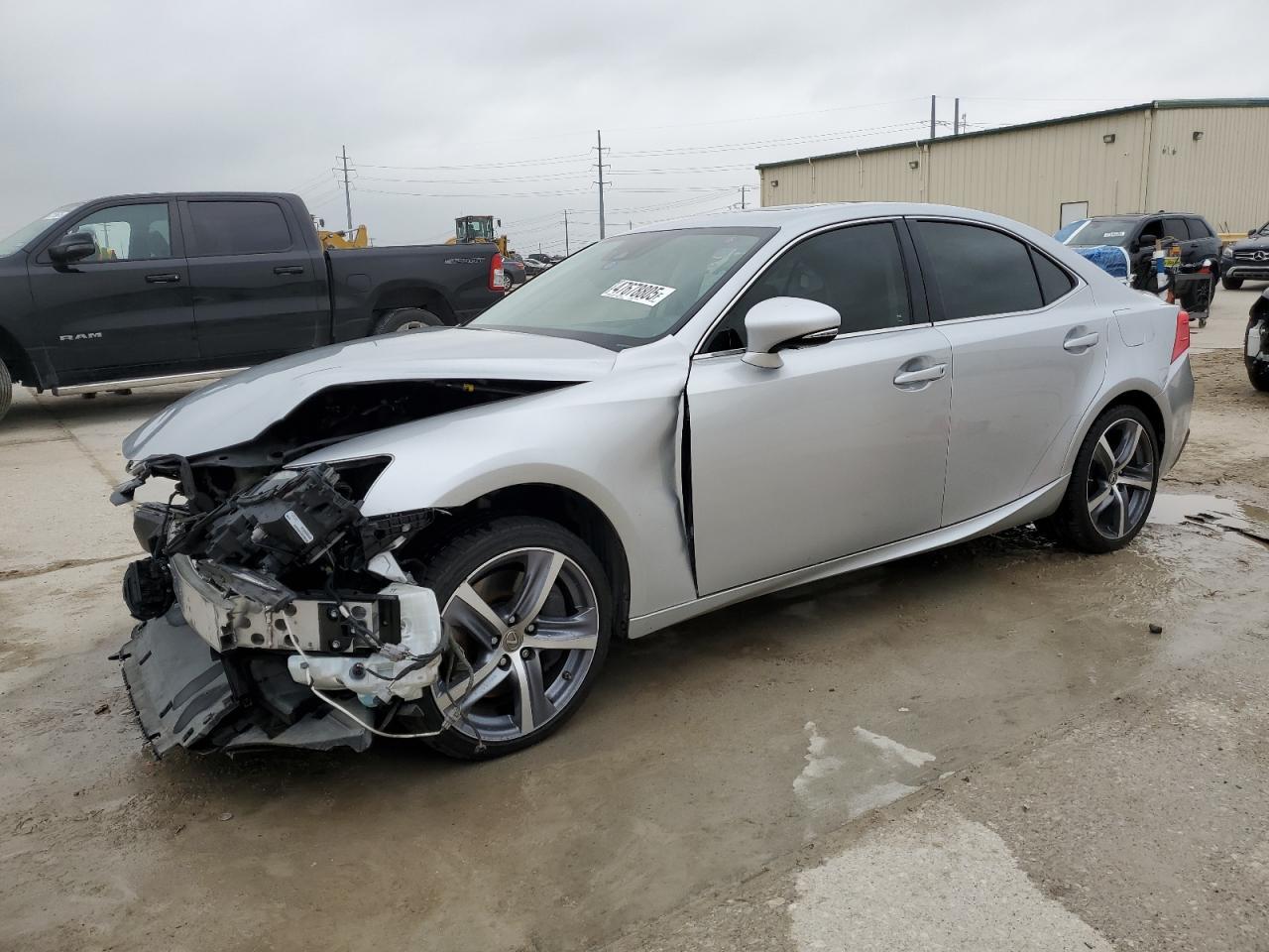 2017 LEXUS IS 200T