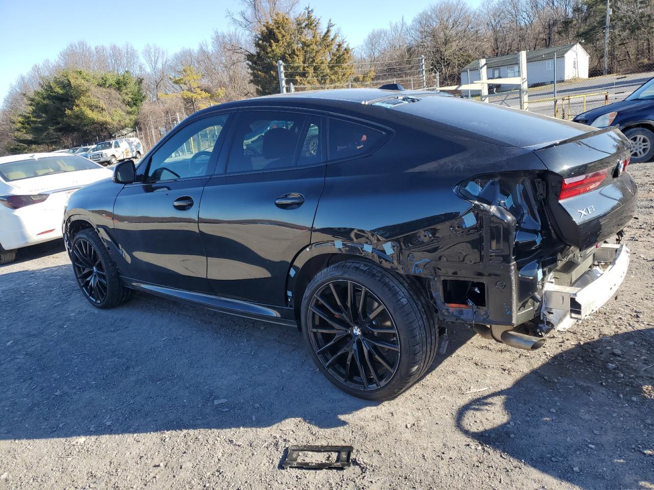 2024 BMW X6 XDRIVE4 - Фото 2