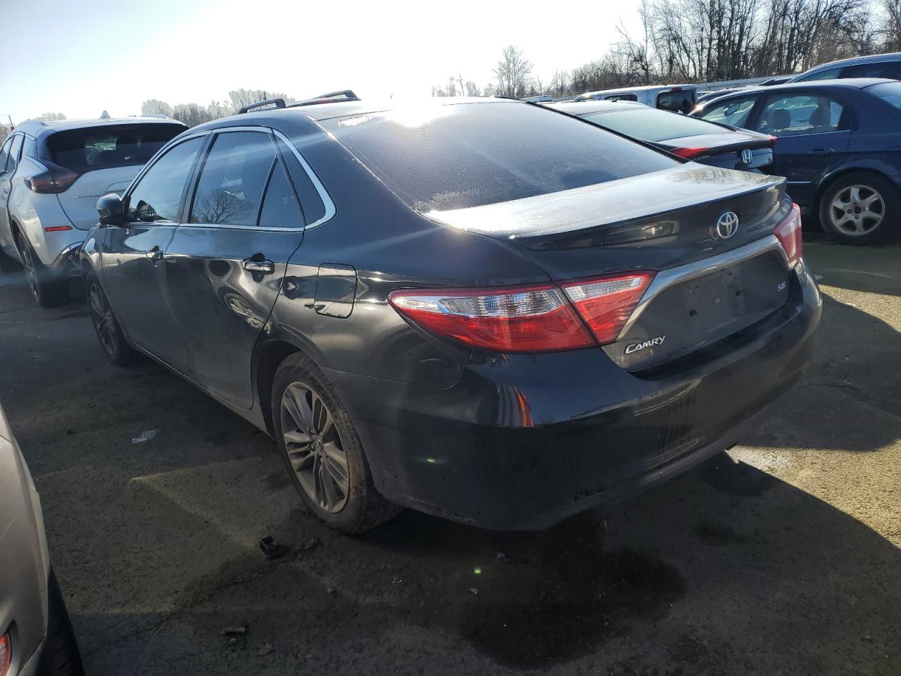 2017 TOYOTA CAMRY LE - Image 2