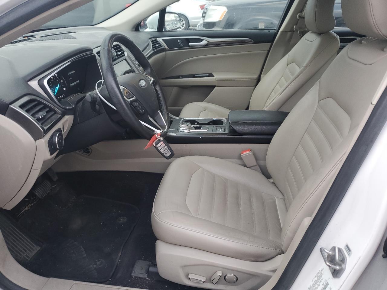 2017 FORD FUSION SE - Image 7
