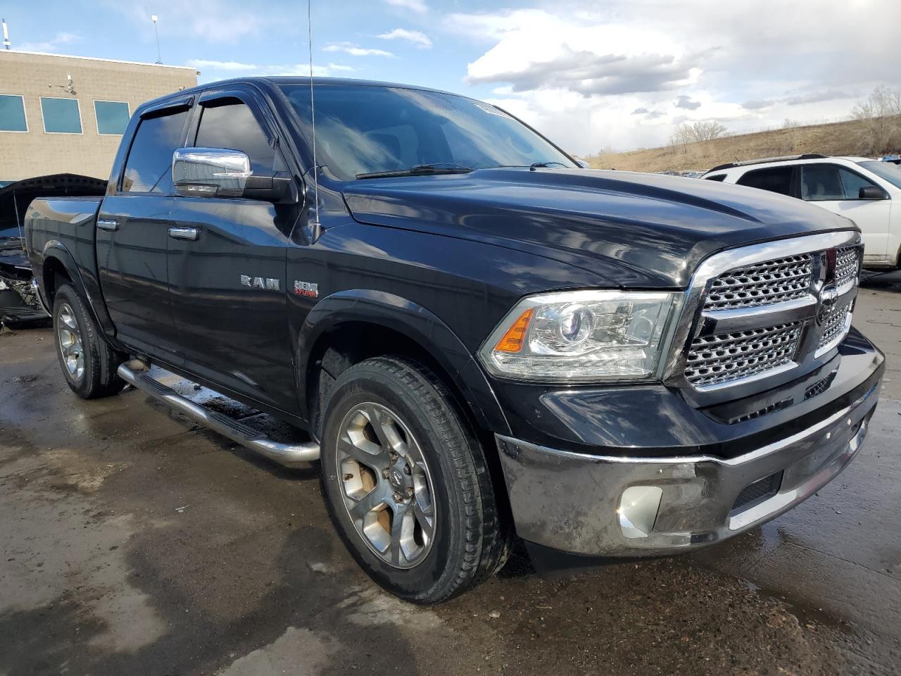 2014 RAM 1500 LARAM - Image 4