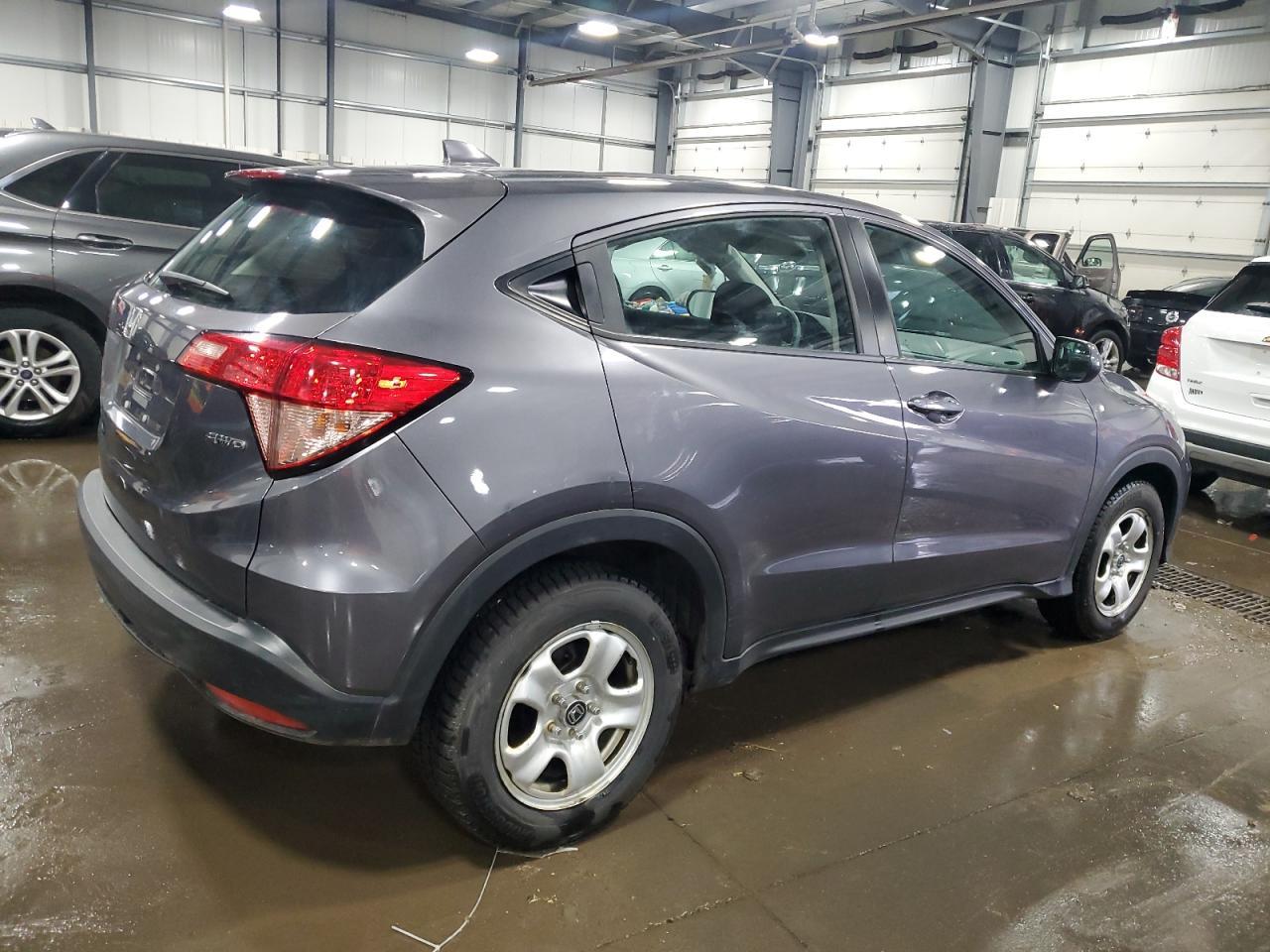 2018 HONDA HR-V LX - Фото 3