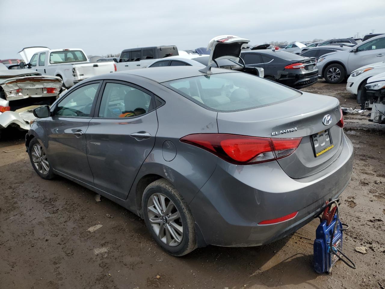 2014 HYUNDAI ELANTRA SE - Image 2